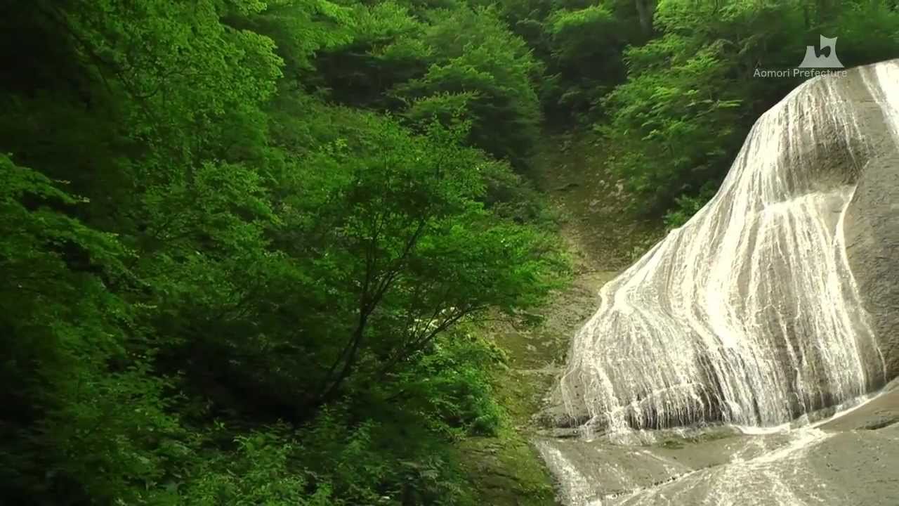 みろくの滝